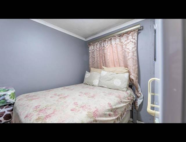 2 BEDROOM APARTMENT FOR SALE IN BRACKENFELL CENTRAL